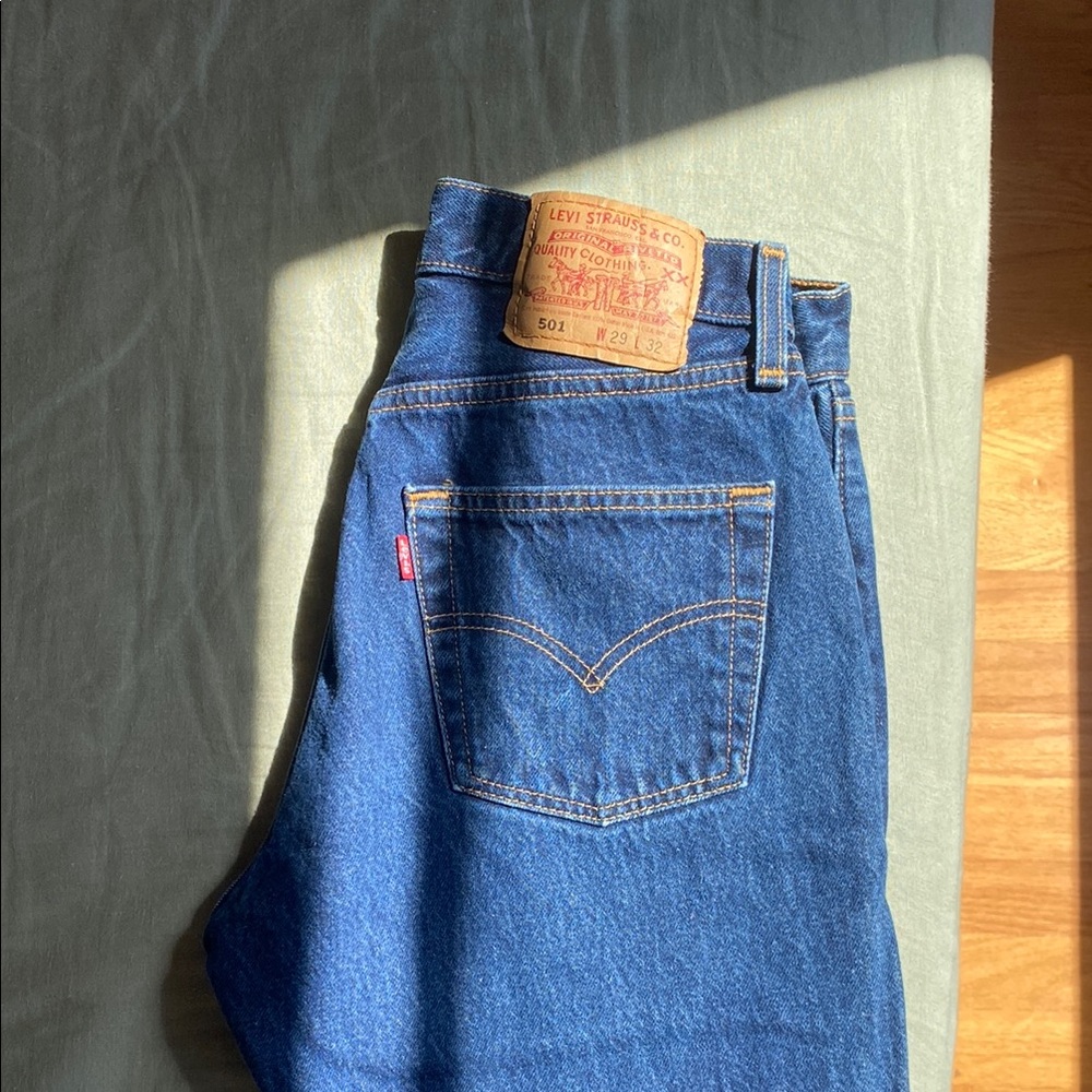 Levi's 501 Dark Blue Jeans